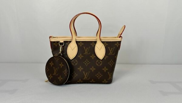 Louis Vuitton Never full BB