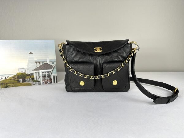 Chanel 25P Black Caviar Messenger Bag