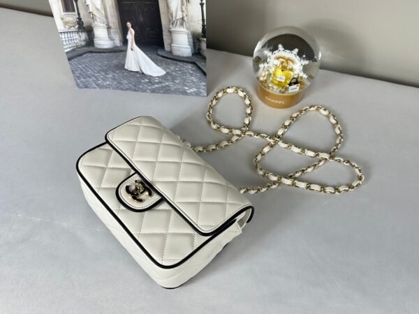 Chanel 25P White Lambskin Flap Bag