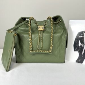Chanel 25B Green Caviar Medium 25 Hobo Bag