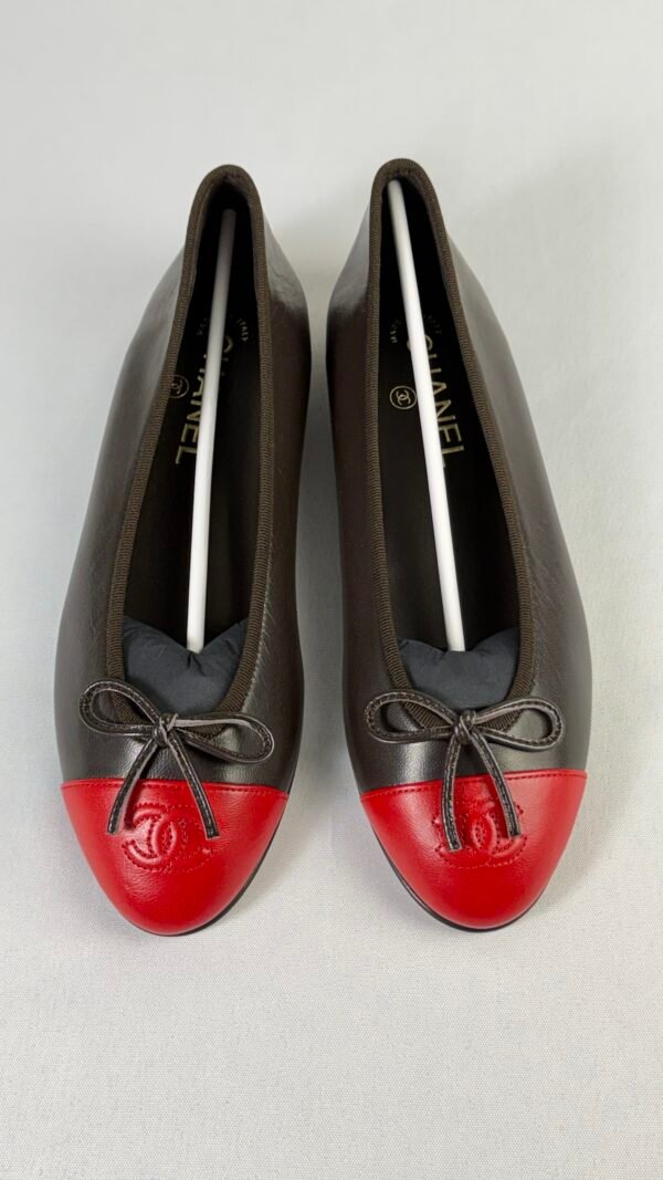 Chanel 26S Brown Lambskin Ballerinas