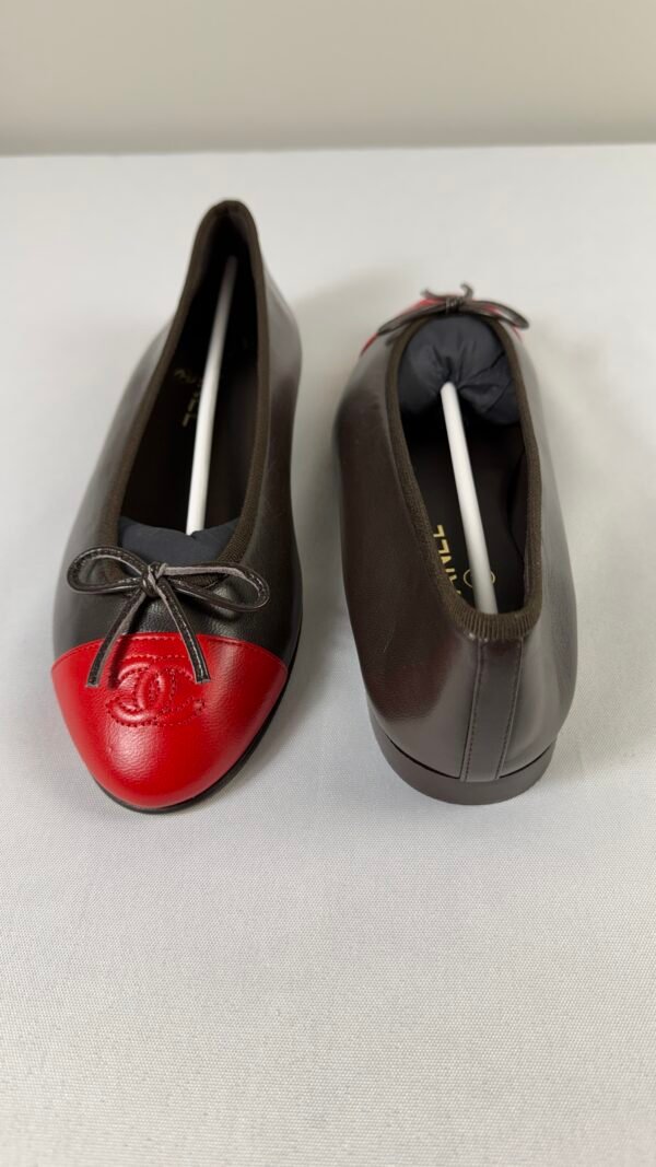 Chanel 26S Brown Lambskin Ballerinas