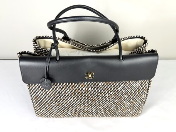 Chanel 26A Tweed Maxi Urban Essential Shopping Bag